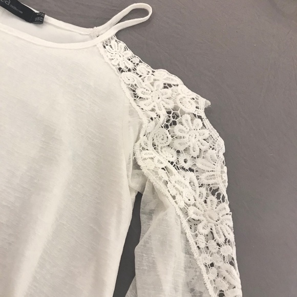 Cold shoulder lace sleeve top - Picture 7 of 10